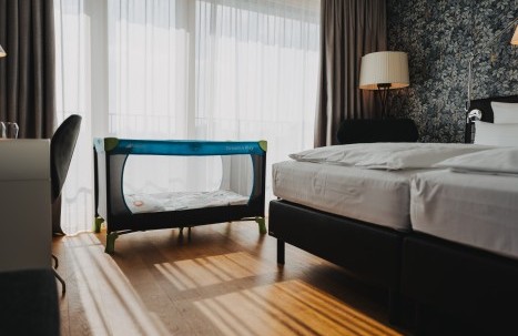 Impression_Zimmer_Beistellbett