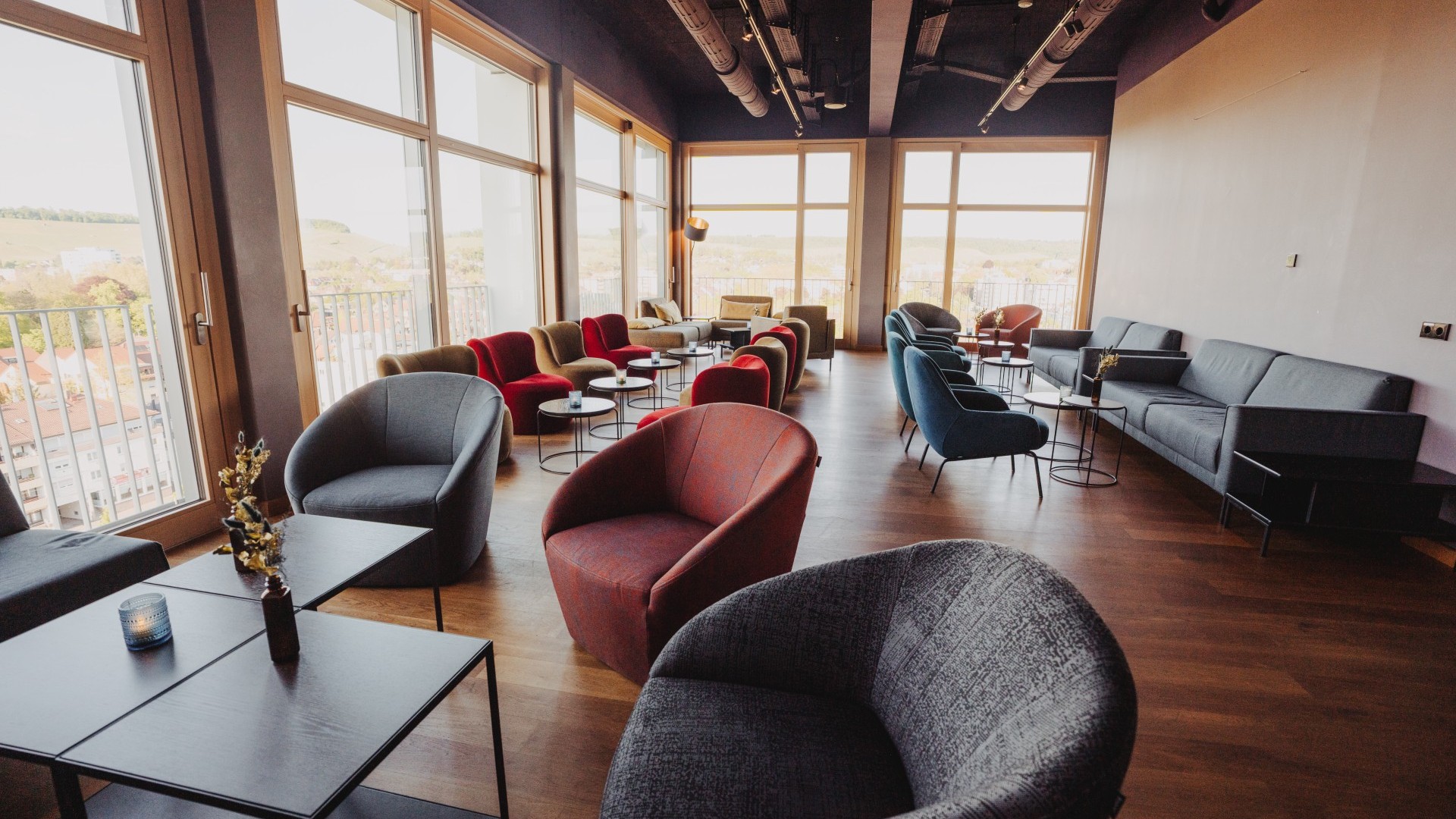 2025-04-29-Parkhotel-1042-Bar-121