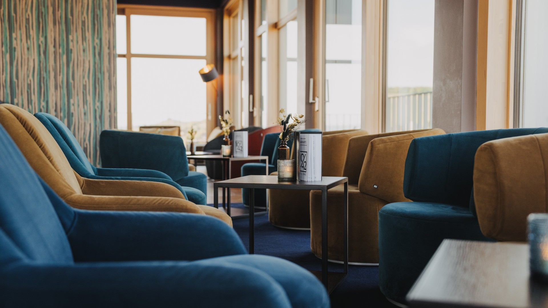 2025-04-29-Parkhotel-1042-Bar-16