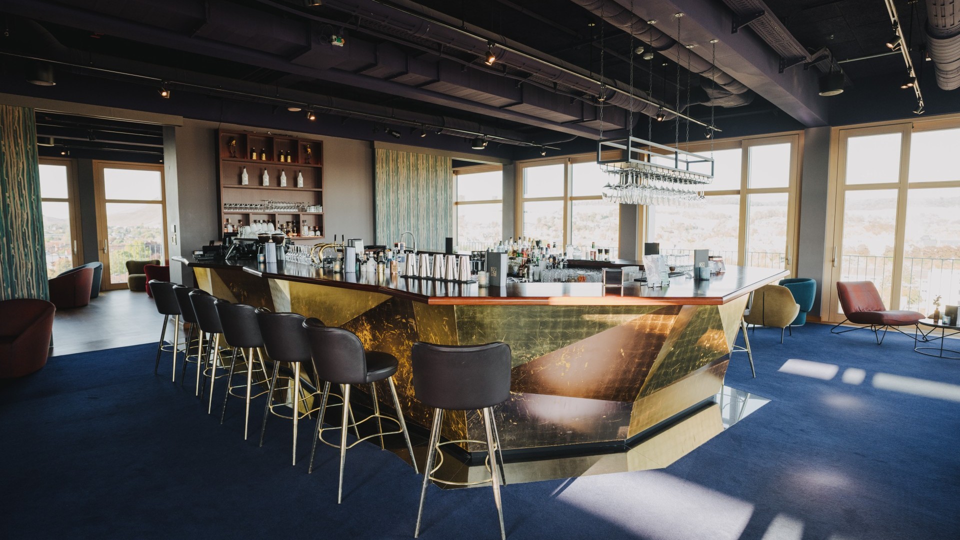 2025-04-29-Parkhotel-1042-Bar-57